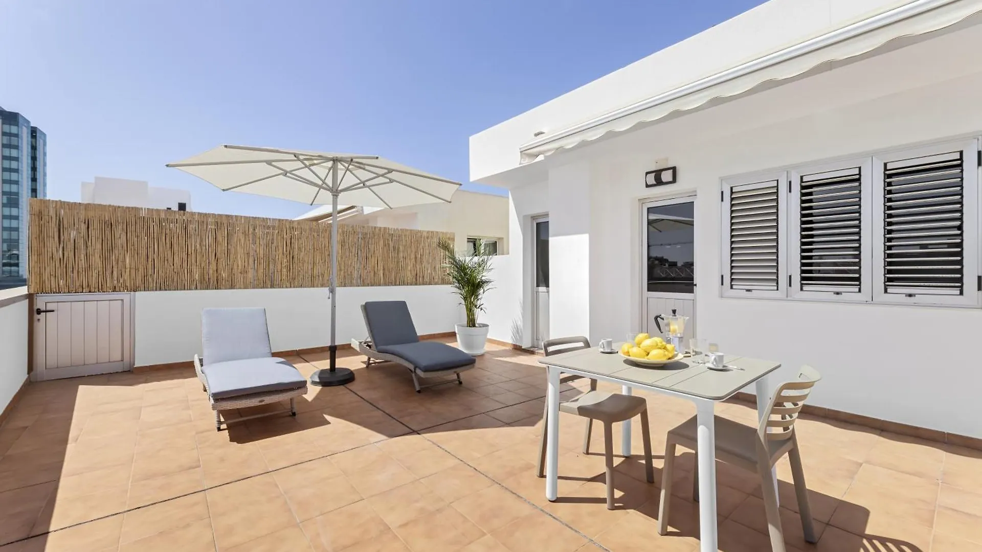 Piso Don Eduardo 3 Apartment Arrecife  Spain